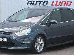 Grå (gråmetallic) Begagnad 2011 Ford S-MAX Sport Minibuss | 89 900 kr (Marknadspris)
