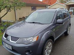 Grå Begagnad 2008 Mitsubishi Outlander SUV | 59 900 kr (Superpris)