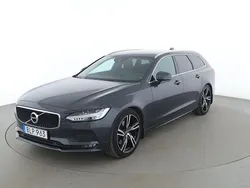 Grå Begagnad 2018 Volvo V90 Momentum Kombi | 258 000 kr (Marknadspris)