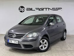 Mörkgrå Begagnad 2006 VW Golf Plus Cross Comfortline Minibuss | 39 900 kr (Dyr)