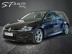 Svart Begagnad 2018 VW Golf VII R-line Halvkombi | 169 900 kr (Dyr)