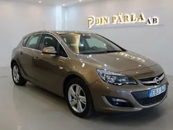 Brun Begagnad 2013 Opel Astra Sport Kombi | 89 900 kr (Marknadspris)