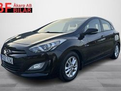 Svart Begagnad 2014 Hyundai i30 Halvkombi | 74 500 kr (Lite dyr)