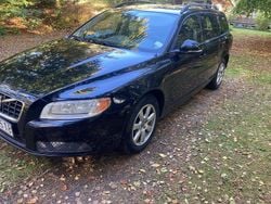 Svart Begagnad 2012 Volvo V70 Kinetic Kombi | 42 000 kr (Superpris)