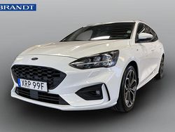 Vit Begagnad 2019 Ford Focus ST-Line Kombi | 159 900 kr (Marknadspris)