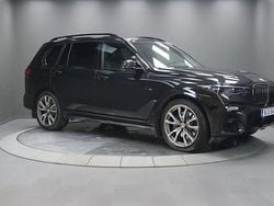 Svart Begagnad 2022 BMW X7 Executive SUV | 929 000 kr