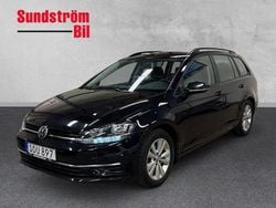 Svart Begagnad 2018 VW Golf VII Kombi | 149 900 kr (Marknadspris)