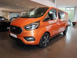 Orange (orange metallic) Begagnad 2023 Ford Transit Custom Van | 469 900 kr (Dyr)