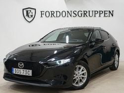 Svart Begagnad 2020 Mazda 3 Cosmo Halvkombi | 214 800 kr (Bra pris)