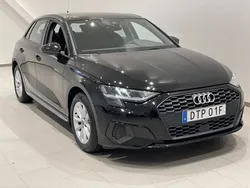 Brilliantsvart Begagnad 2022 Audi A3 Proline | 234 400 kr (Marknadspris)