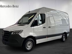 Vit Begagnad 2024 Mercedes Sprinter Van | 677 362 kr