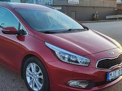 Röd Begagnad 2014 Kia Ceed Sportswagon Comfort Kombi | 47 900 kr (Bra pris)