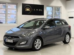 Grå Begagnad 2013 Hyundai i30 Kombi | 159 900 kr (Dyr)