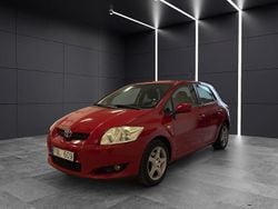 Röd Begagnad 2007 Toyota Auris Halvkombi | 39 900 kr (Marknadspris)