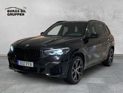 Svart Begagnad 2021 BMW X5 iPerformance SUV | 519 000 kr (Bra pris)
