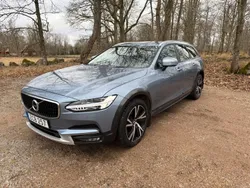 Ljusblå (blå) Begagnad 2018 Volvo V90 CC Inscription Kombi | 208 900 kr