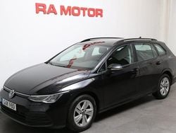 Svart Begagnad 2022 VW Golf VIII Kombi | 218 800 kr (Superpris)
