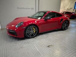 Röd Begagnad 2020 Porsche 911 Turbo S Sportkupé | 2 250 000 kr