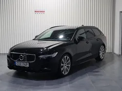Svart Begagnad 2019 Volvo V90 R-Design Kombi | 279 900 kr (Marknadspris)
