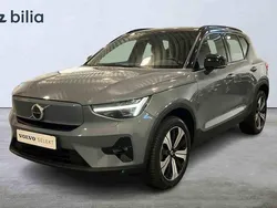 Grå Begagnad 2023 Volvo XC40 Single Motor SUV | 349 900 kr