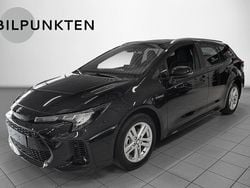 Black mica met (m) Begagnad 2024 Suzuki Swace Kombi | 289 900 kr (Marknadspris)