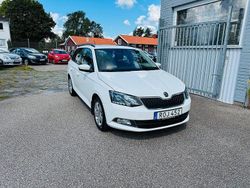 Vit Begagnad 2016 Skoda Fabia Style Kombi | 99 900 kr (Marknadspris)