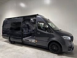 Mörkgrå (grå) Begagnad 2024 Mercedes Sprinter AMG Van | 1 848 750 kr