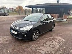 Svart Begagnad 2016 Citroën C3 Halvkombi | 65 000 kr (Marknadspris)