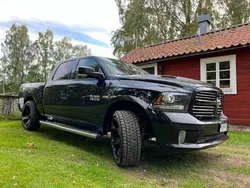 Svart Begagnad 2017 Dodge Ram Pickup | 285 000 kr (Bra pris)