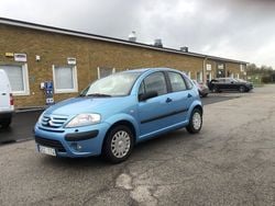 Ljusblå (blå) Begagnad 2008 Citroën C3 Halvkombi | 29 000 kr (Marknadspris)