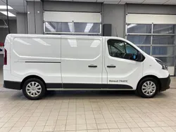 Vit Begagnad 2020 Renault Trafic Van | 174 500 kr