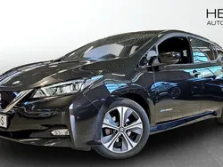Svart (black) Begagnad 2019 Nissan Leaf N-Connecta Halvkombi | 149 900 kr (Marknadspris)