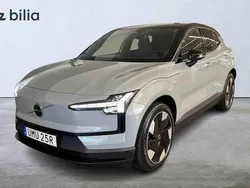 Grå Begagnad 2025 Volvo EX30 Performance SUV | 439 000 kr