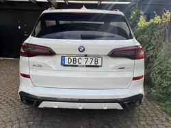 Vit Begagnad 2023 BMW X5 Shadowline SUV | 775 000 kr