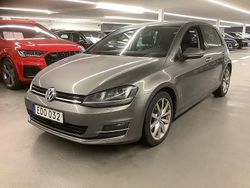 Grå Begagnad 2015 VW Golf VII GT Halvkombi | 124 900 kr (Marknadspris)