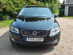 Svart Begagnad 2016 Volvo V70 Momentum Kombi | 160 000 kr (Lite dyr)