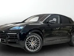 Svart (black) Begagnad 2022 Porsche Cayenne Platinum Edition SUV | 949 900 kr (Lite dyr)