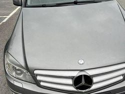 Silver Begagnad 2010 Mercedes C180 Kombi | 64 900 kr (Bra pris)