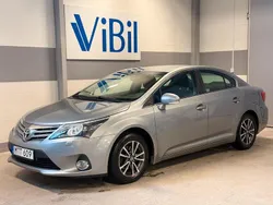 Ljusgrå Begagnad 2012 Toyota Avensis Business Edition Sedan | 119 000 kr (Marknadspris)