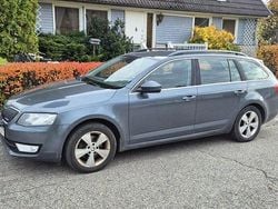 Grå Begagnad 2015 Skoda Octavia Ambition Kombi | 65 000 kr (Bra pris)