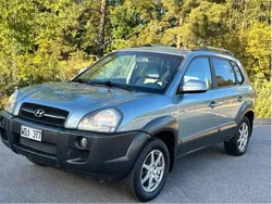Grå Begagnad 2005 Hyundai Tucson SUV | 27 500 kr (Lite dyr)