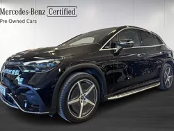 Svart Begagnad 2023 Mercedes EQE500 AMG SUV | 729 000 kr