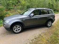 Grå Begagnad 2010 BMW X3 Comfort Edition SUV | 105 000 kr (Marknadspris)