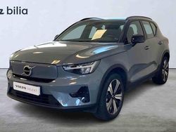 Grå Begagnad 2023 Volvo XC40 Single Motor SUV | 344 900 kr
