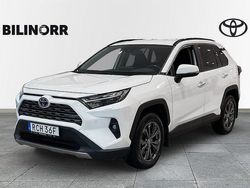 Vit Begagnad 2022 Toyota RAV4 Hybrid Executive SUV | 399 900 kr (Marknadspris)