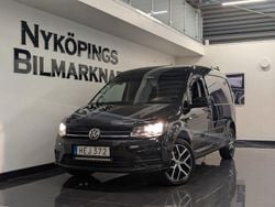 Svart Begagnad 2017 VW Caddy Maxi Minibuss | 149 900 kr (Marknadspris)
