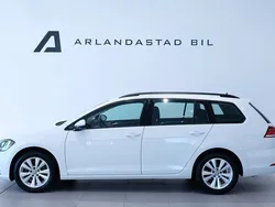 Vit Begagnad 2020 VW Golf VIII Kombi | 218 800 kr (Bra pris)