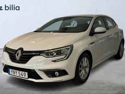 Vit Begagnad 2018 Renault Mégane IV Halvkombi | 144 900 kr