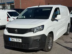 Vit Begagnad 2019 Peugeot Partner Minibuss | 149 000 kr (Bra pris)
