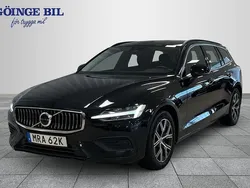 Svart Begagnad 2023 Volvo V60 Core Kombi | 319 000 kr (Marknadspris)